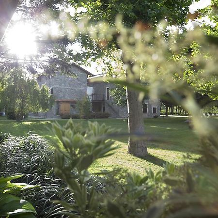 Cascina Borgofrancone Aparthotel Gera Lario Bagian luar foto