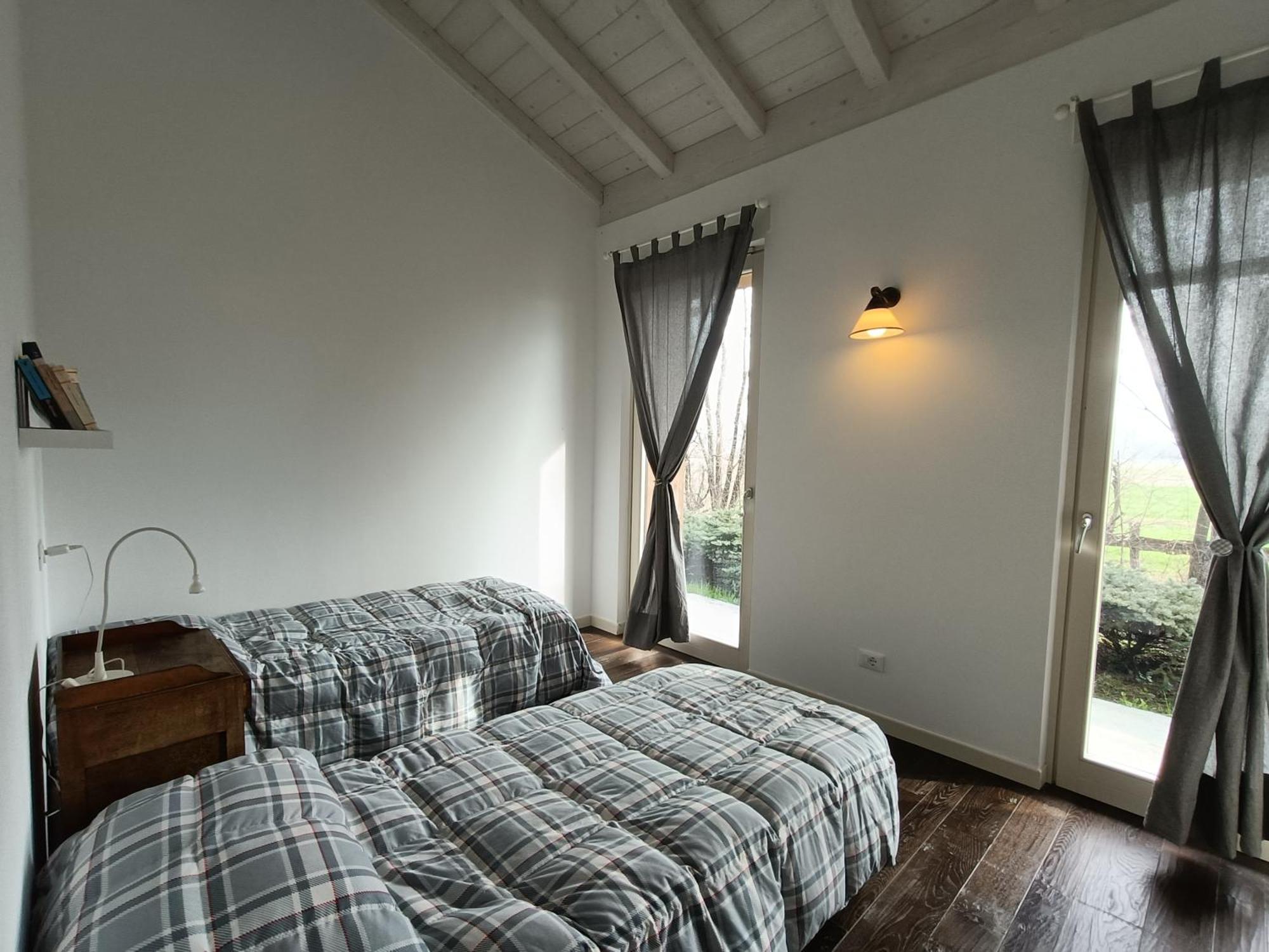 Cascina Borgofrancone Aparthotel Gera Lario Bagian luar foto