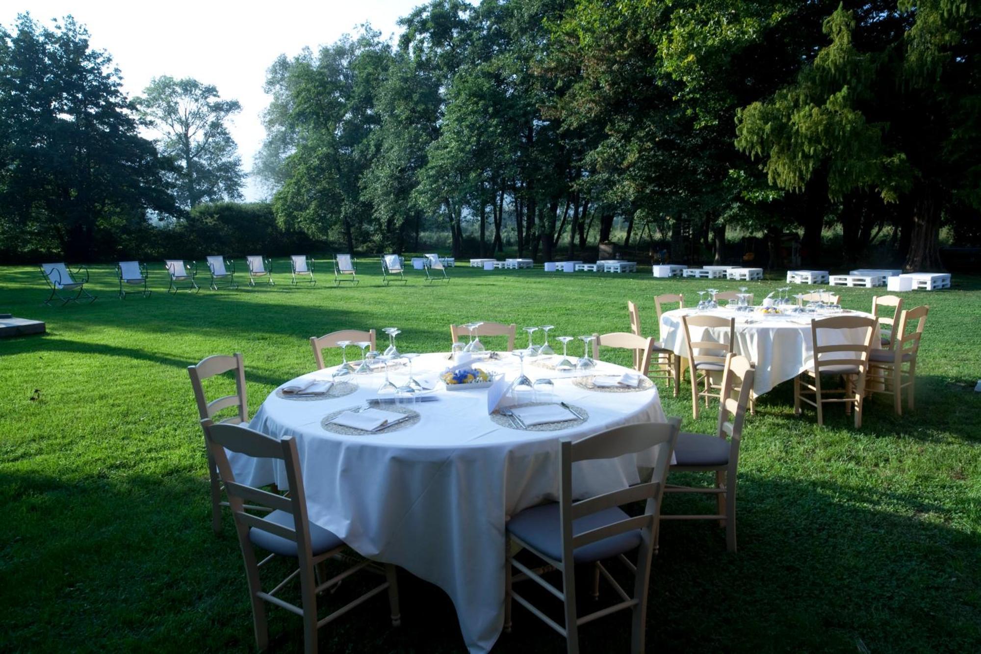 Cascina Borgofrancone Aparthotel Gera Lario Bagian luar foto